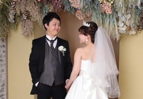 ドレスの後ろ姿も綺麗なので是非撮影しましょう！